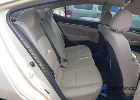 2018 Hyundai Elantra Value Edition из США, поврежденный, VIN 5NPD84LF4JH306897